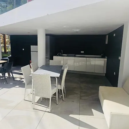 Lujo Playa Piscina Jardin Barbacoa Ideal Familias Y Grupos קלפה
